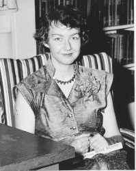 flannery-oconnor_004-697x874_2x