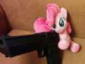 pinkie_with_a_gun