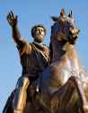 Marcus-Aurelius-statue-Rome-Piazza-del-Campidoglio[1]