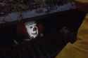 pennywise-sewer-grate