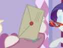 how ponies hold things