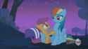 Scootaloo Dash hug