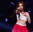 moshimoshi_msr [4K 60P] 241027 메이딘 - STARLIGHT (마시로 직캠)│MADEIN - STARLIGHT (Mashiro Fancam) [SgFN2cqTk4k]-[00.54.238-00.56.806]