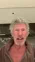 roger-waters-pointing