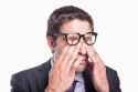 eye-care-rubbing-eyes-e1426800151641