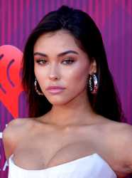Madison_Beer_2019_by_Glenn_Francis_(cropped)