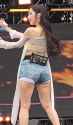 250706 ARTMS (아르테미스) - Sparkle [워터밤 서울 2025] (2).webm_snapshot_00.05.291
