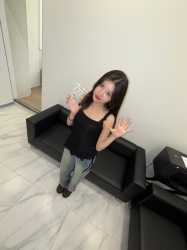 GwI3NKTWAAA_8Rz