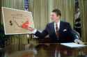 President_Ronald_Reagan_addresses_the_nation_from_the_Oval_Office_on_tax_reduction_legislation