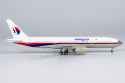 ng-models-72057-boeing-777-200er-malaysia-airlines-9m-mro-xb5-205570_3