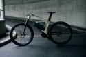 P90434288-bmw-i-vision-amby-inform-2250px