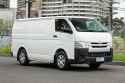 161102_toyota_hiace_05-57sn