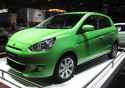 Mitsubishi_Mirage_(front_quarter)_green