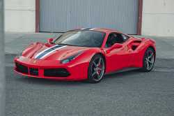 01_02_Ferrari-488-gtb_01-0495