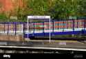 platform-and-name-sign-exeter-central-railway-station-exeter-devon-ENA112