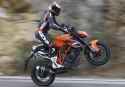 images_Archiv_Fahrberichte_KTM_KTM-1290-Super-Duke-Modell -2014_KTM-1290-Super-Duke-Wheelie