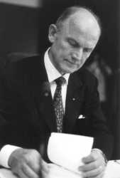 Ferdinand_Piech_by_Stuart_Mentiply