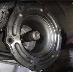 Transfer case adapter