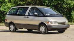 toyota-previa-1