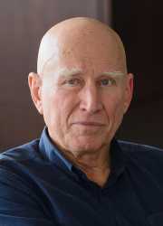 Sebastião_Salgado_(cropped)