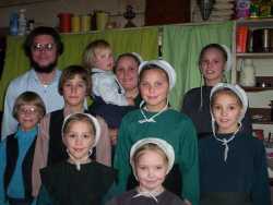 Lee-Family-Amish-1-04