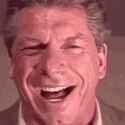 mfw_gAyEWtists