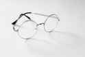 imaginary glasses