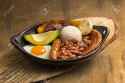 133962521-tray-paisa-typical-dish-at-the-antioque-a-region-of-colombia-it-consists-of-chicharrón-fried