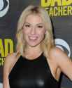 ari-graynor-bad-teacher-premiere-in-los-angeles_2