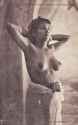 1900_Jeune_femme_arabe