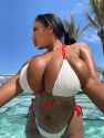 yani.the.body_1731140560003219