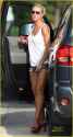 Kate-Gosselin-Who-Wears-Short-Shorts-actresses-23082803-664-1222