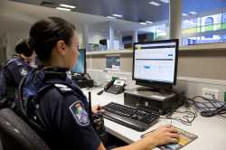 Officer_at_computer[1]