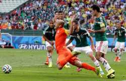 01robben-articleLarge-2902718094