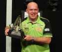 Michael_van_Gerwen2022-06-13_Play-offs_(2022_Premier_League_Darts)_by_Sandro_Halank–168