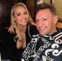 81692045-13123443-Ebanie_Bridges_enjoyed_an_incredible_night_with_Conor_McGregor_o-m-39_1708856651922