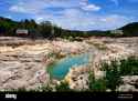 erosional-channels-in-the-limestone-of-texas-hill-country-usa-BBH7H3