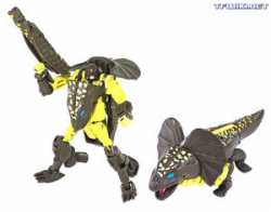 300px-BW_Iguanus_toy