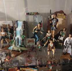 Tomb Raider toys