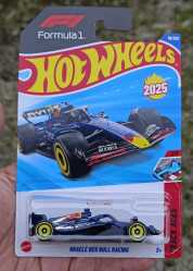 hot_wheels_oracle_red_bull