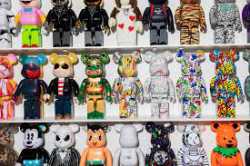 bearbricks