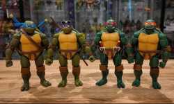 super7 2003 turtles in hand