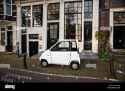 a-canta-lx-two-seat-microcar-created-for-disabled-drivers-parked-along-EJGDFM