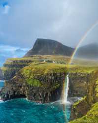 five-reasons-to-visit-faroe-islands-1-819x1024