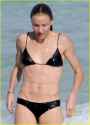 Cameron-Diaz-Bikini-Babe-in-Miami-cameron-diaz-19103201-885-1222