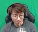 Knee swig