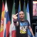 rlMiddleFinger