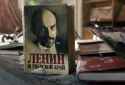 background-book-lenin-wallpaper-a55ed50a916bec2cf703dc3e47c79182