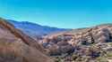 Hiking_Vasquez_Rocks_Nature_Area_(15302593394)