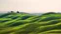 rolling_hills_in_tuscany